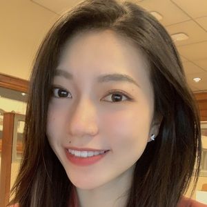 Meet your Posher, Elena